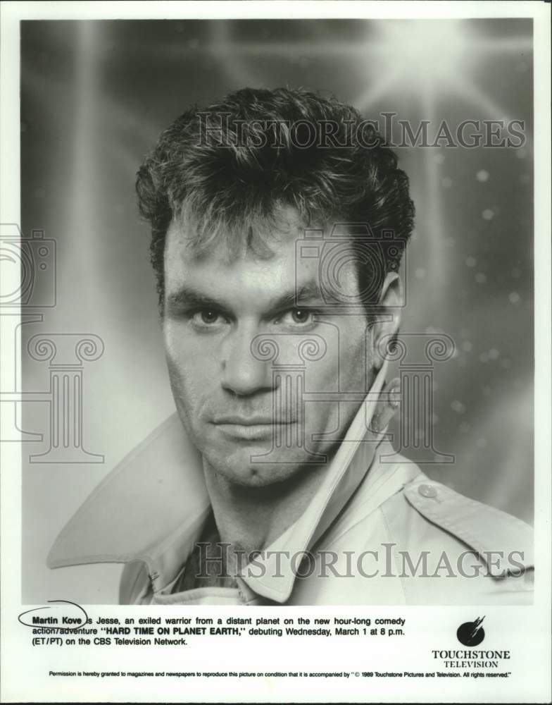 1989 Press Photo Actor Martin Kove as Jesse in &quot;Hard Time on Planet Earth&quot; - Historic Images