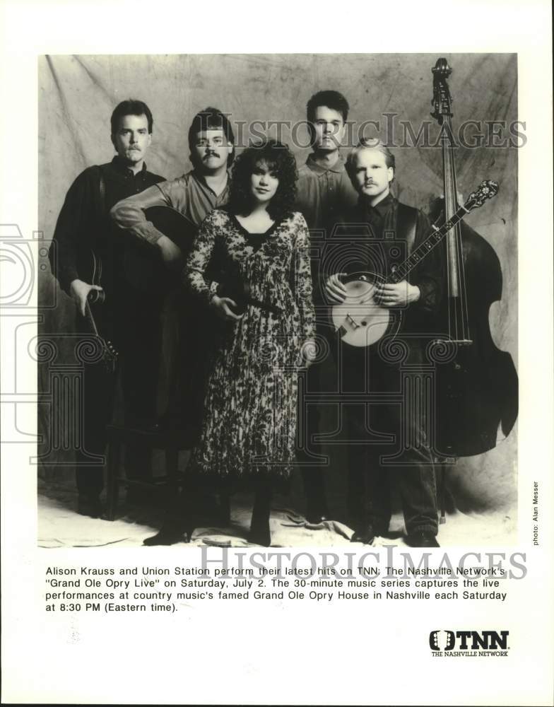 Press Photo Musician Alison Krauss and Union Station on &quot;Grand Ole Opry Live&quot; - Historic Images