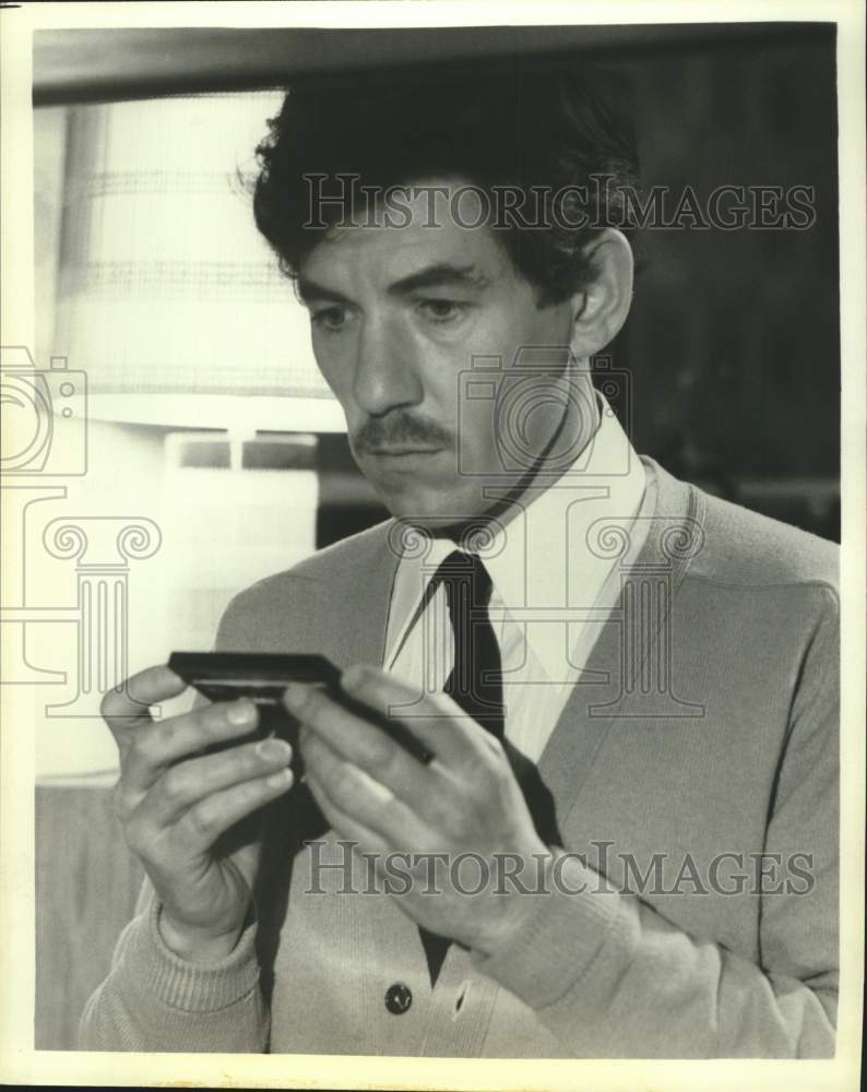 Press Photo Movie Actor Ian McKellen in show scene closeup - Historic Images