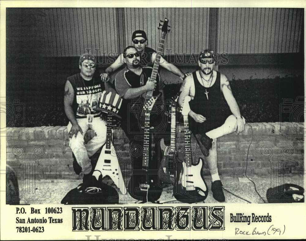 1999 Members of Mundungus, thrash metal band from San Antonio. - Historic Images