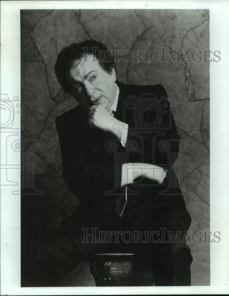 Press Photo Comedian Jackie Mason - Historic Images