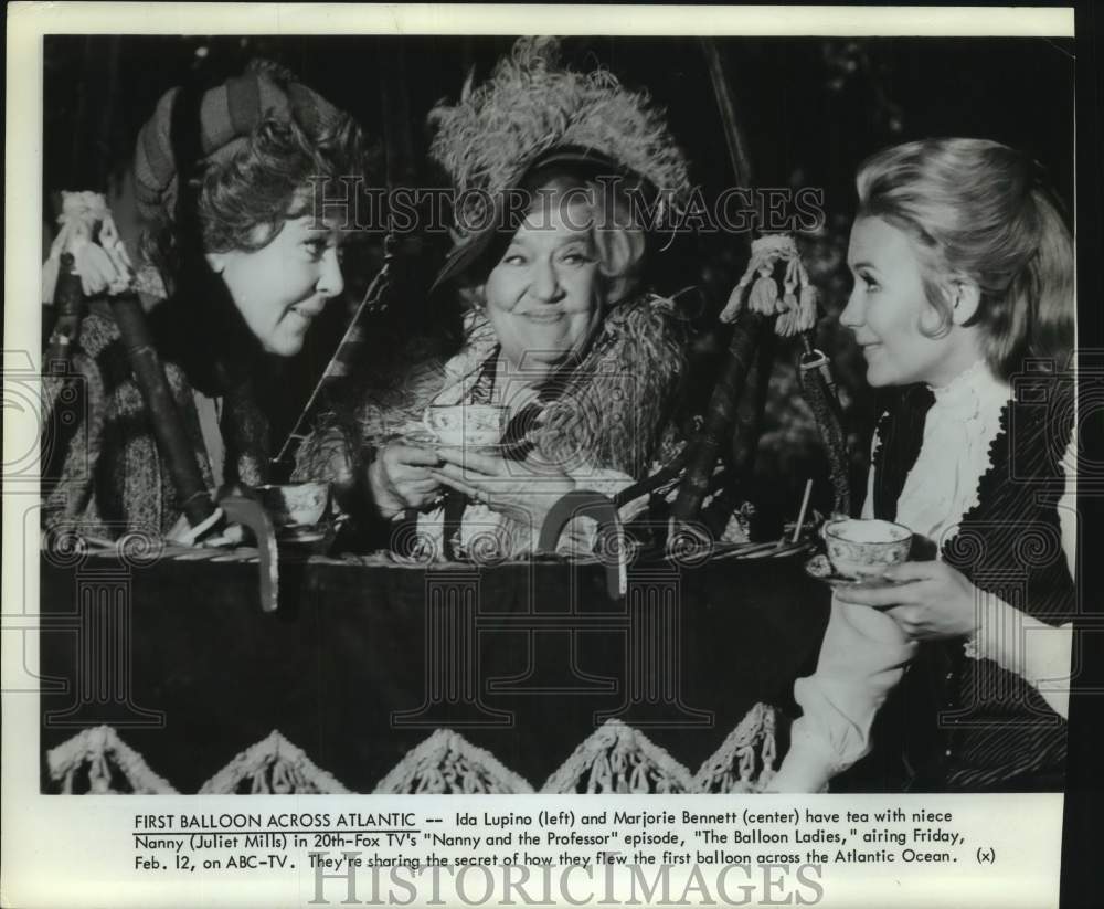Press Photo Marjorie Bennett &amp; Juliet Mills on Nanny and the Professor, on ABC. - Historic Images