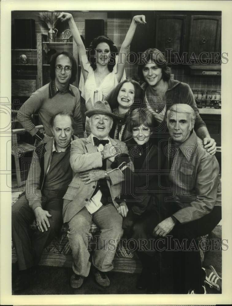 1976 Press Photo Members of the cast of &quot;A Year at the Top&quot; on CBS Television - Historic Images