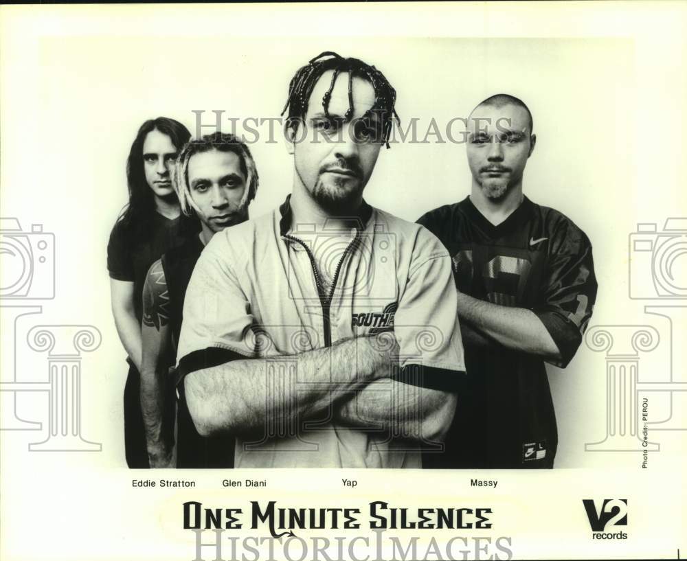 2000 Press Photo Members of One Minute Silence, rap metal band from London. - Historic Images