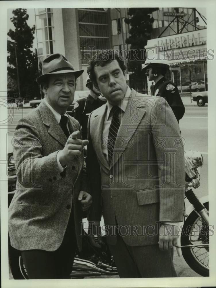 1976 Actors John Schuck and Richard B. Schull of &quot;Holmes and Yoyo&quot; - Historic Images