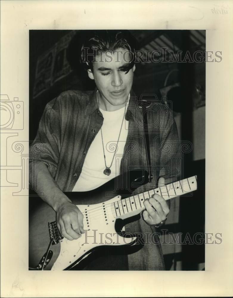 1996 Press Photo Blues Guitarist Jake Owen - Historic Images
