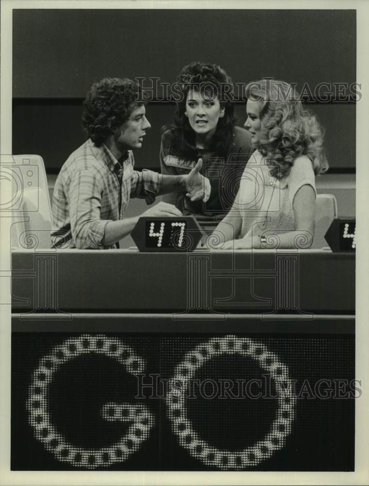 1983 Press Photo Actors Wayne Northrup, Anne-Marie Martin on NBC "Go" Show - Historic Images