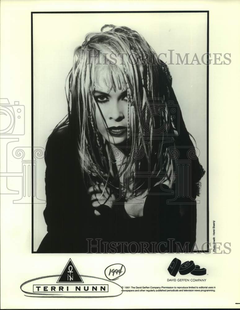 1991 Press Photo Singer Terri Nunn - Historic Images