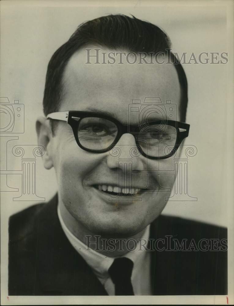 Press Photo Correspondent Bill Moyers - Historic Images