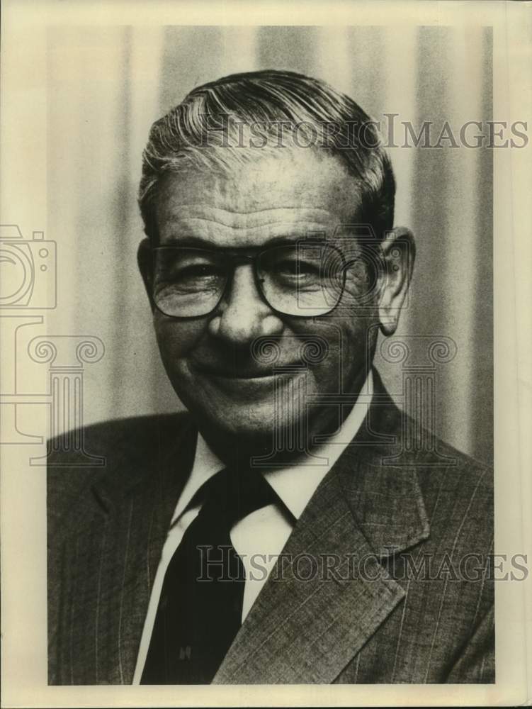 1980 Press Photo Frank Blair, host of "Over Easy" - Historic Images