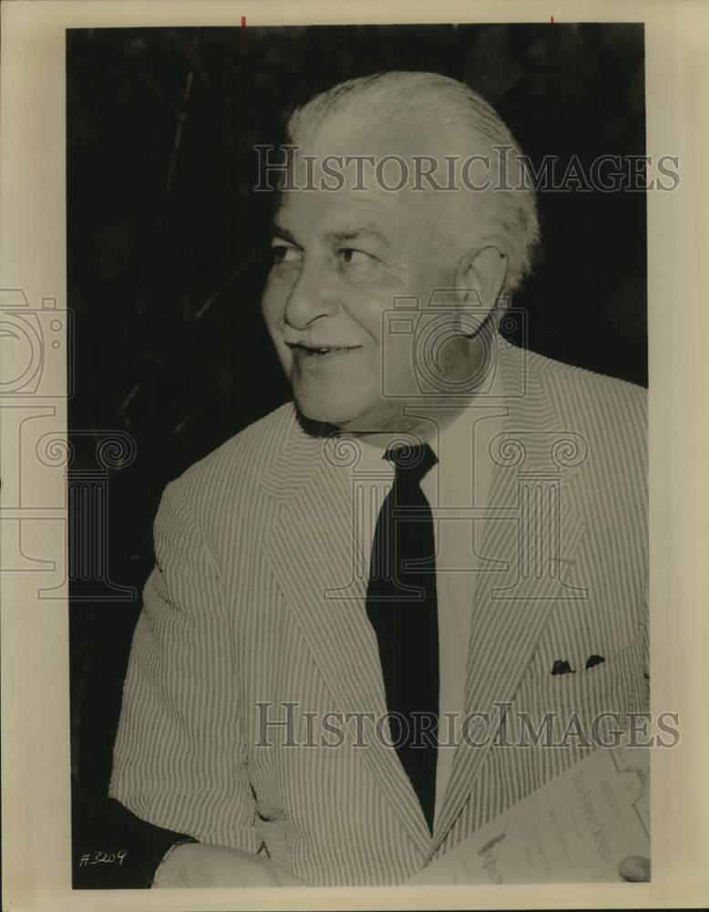 Press Photo Arthur Fiedler, San Antonio Symphony Guest Conductor - Historic Images