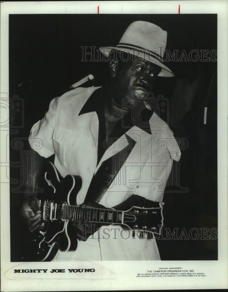 Press Photo Mighty Joe Young, Guitar Player - Historic Images