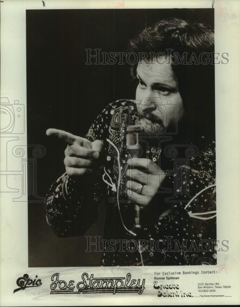 Press Photo Joe Stampley, Singer - Historic Images
