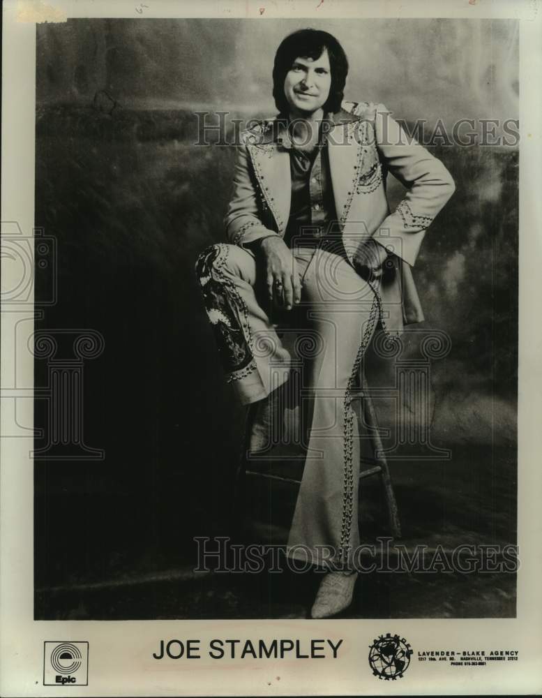 1980 Singer Joe Stampley - Historic Images