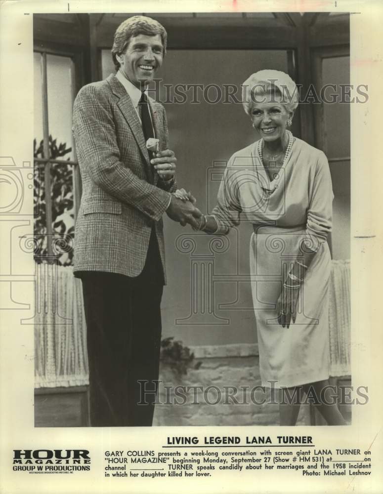 Press Photo Host Gary Collins with Actress Lana Turner on &quot;Hour Magazine&quot; - Historic Images