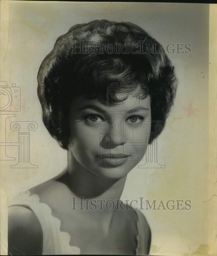 1962 Press Photo Juliet Prowse, Dancer - Historic Images