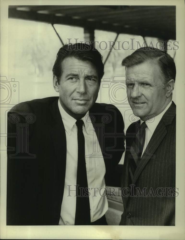 Press Photo Actor Efram Zimbalist Jr. with Co-Star - Historic Images