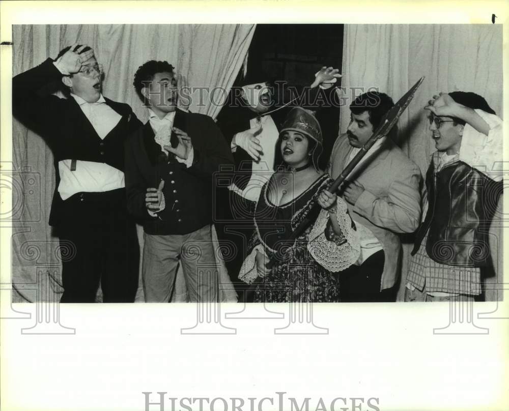 Press Photo Cast of &quot;Phantom of the Opera&quot; during Theater performance - Historic Images