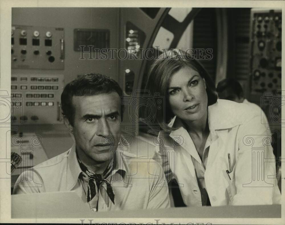 Press Photo Actors Mike Connors, Kate Woodville in show scene - Historic Images