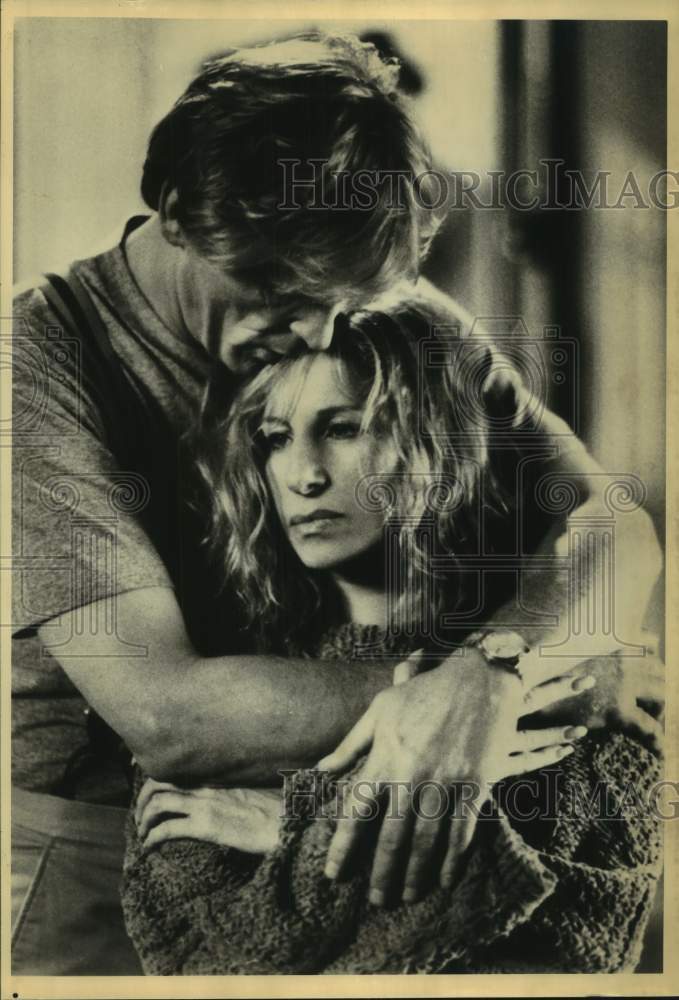 1992 Press Photo Actors Nick Nolte and Barbra Streisand in "The Prince of Tides" - Historic Images
