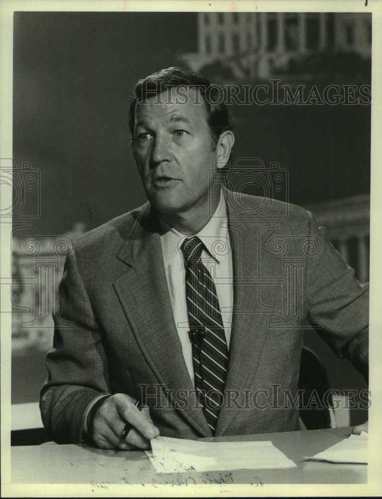 1982 Press Photo NBC News Correspondent Roger Mudd, Washington Anchor - Historic Images