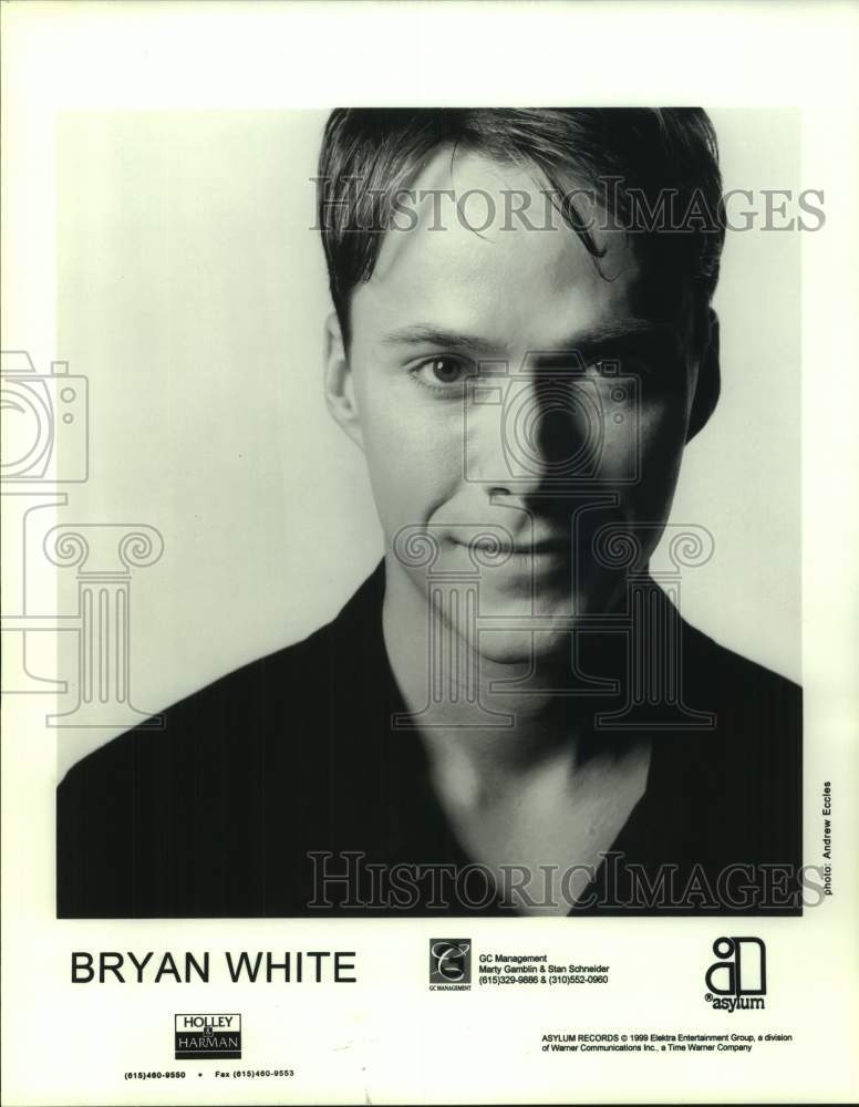 1999 Singer Bryan White in closeup - Historic Images