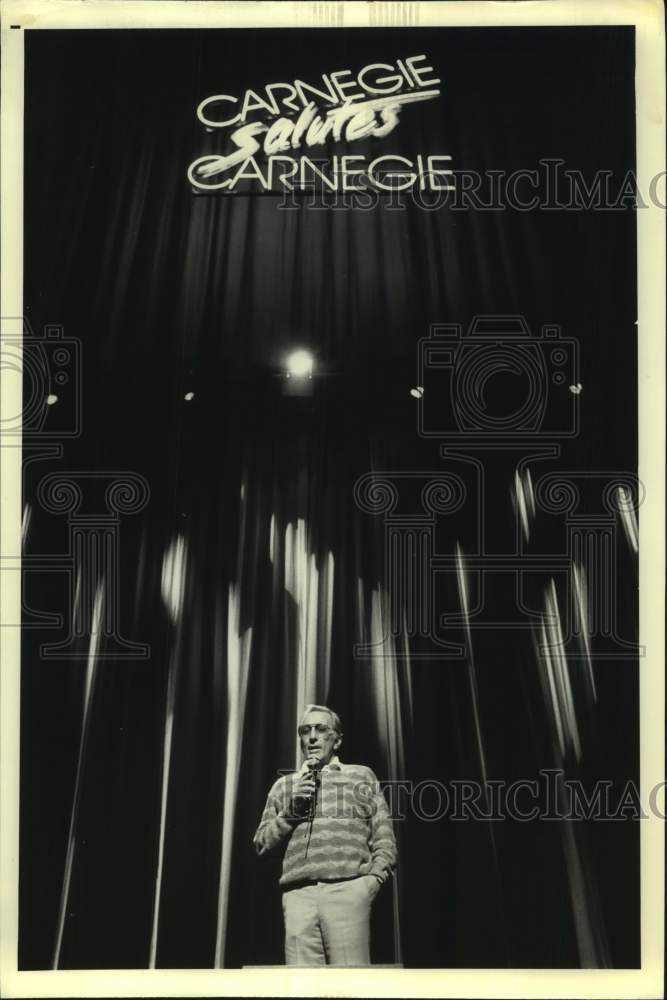 Press Photo Singer Andy Williams at Carnegie Salutes Carnegie - Historic Images