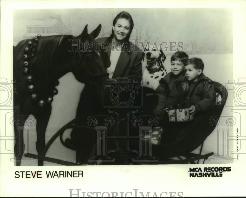 1990 Musician Steve Wariner with Children and Animals - Historic Images