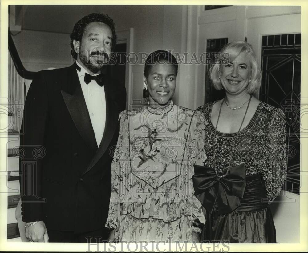 1989 Press Photo Actress Cicely Tyson at Martin Luther King Scholarship Event - Historic Images