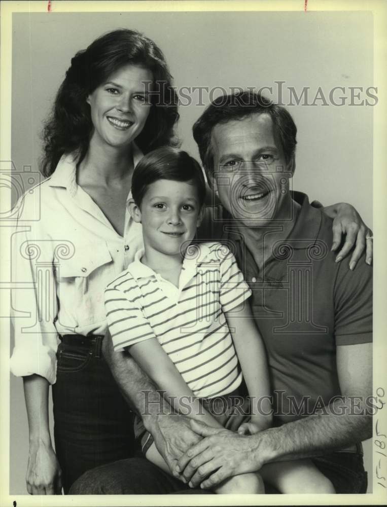 1983 Press Photo JoBeth Williams, Daniel J. Travanti and John Boston in "Adam" - Historic Images