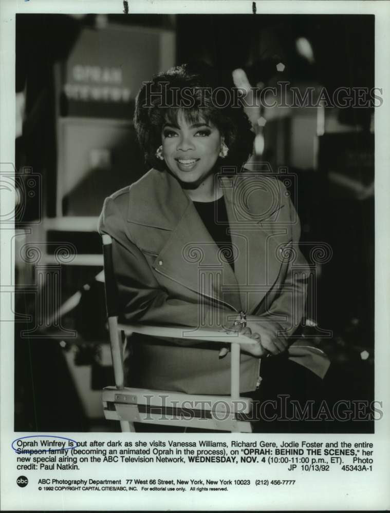 1992 Press Photo Host Oprah Winfrey on &quot;Oprah: Behind the Scenes&quot; on ABC-TV - Historic Images