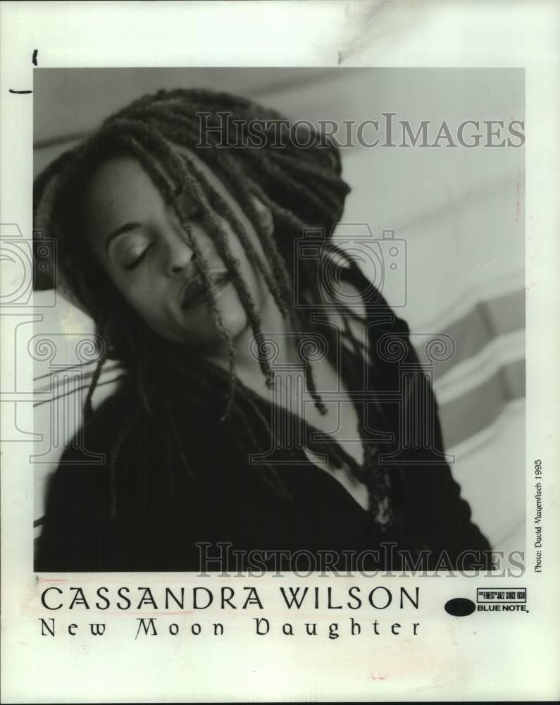 1995 Press Photo Musician Cassandra Wilson for &quot;New Moon Daughter&quot; Album - Historic Images