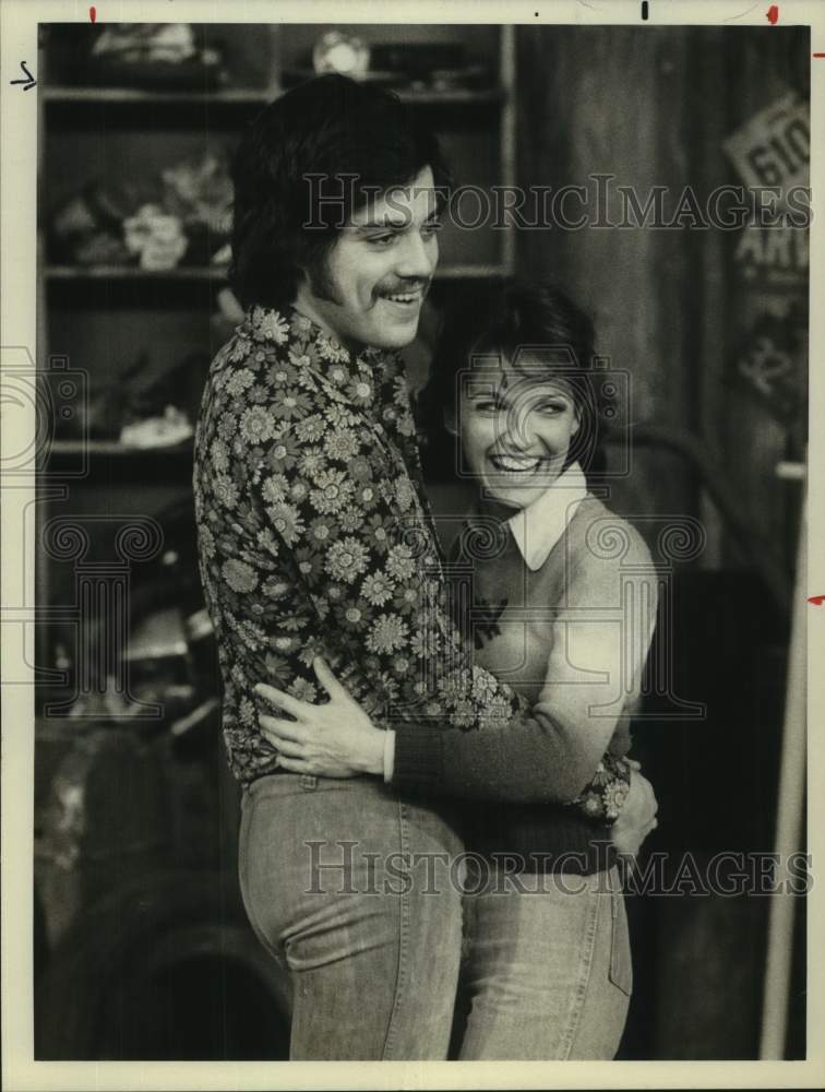 Press Photo Actor and Actress Embrace in Scene - Historic Images