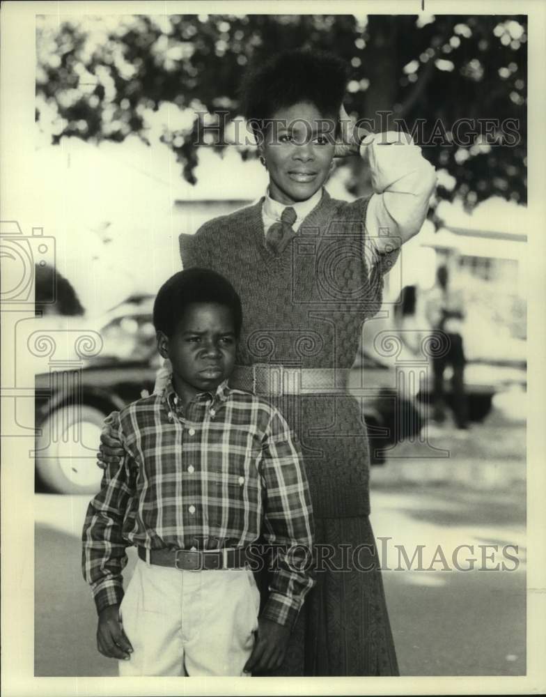1985 Press Photo Actress Cicely Tyson and Actor Gary Coleman - Historic Images
