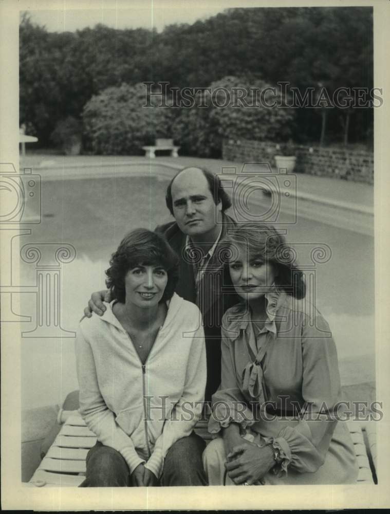 1979 Press Photo Actress Penny Marshall, Rob Reiner and Barbara Walters - Historic Images