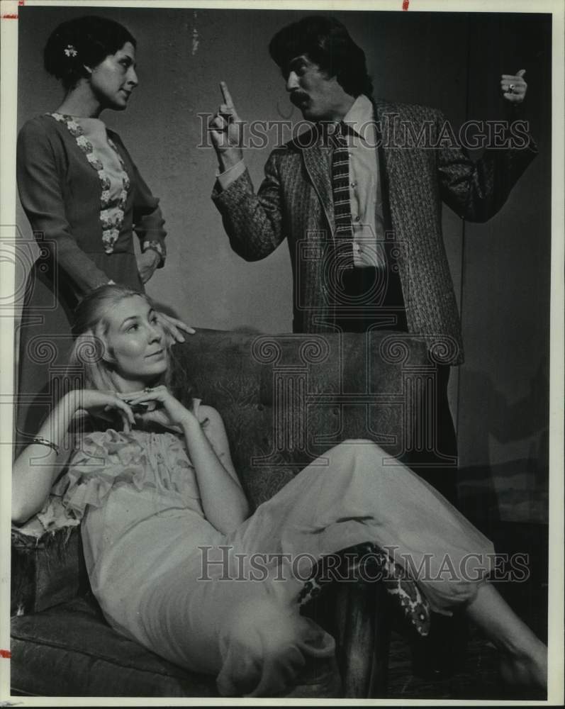 1973 Press Photo Three Actors at Trinity University Stage - Historic Images