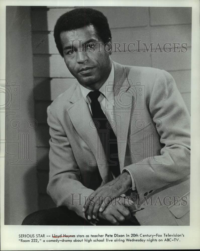 Press Photo Actor Lloyd Haynes as Pete Dixon in Fox TV Series "Room 222" - Historic Images