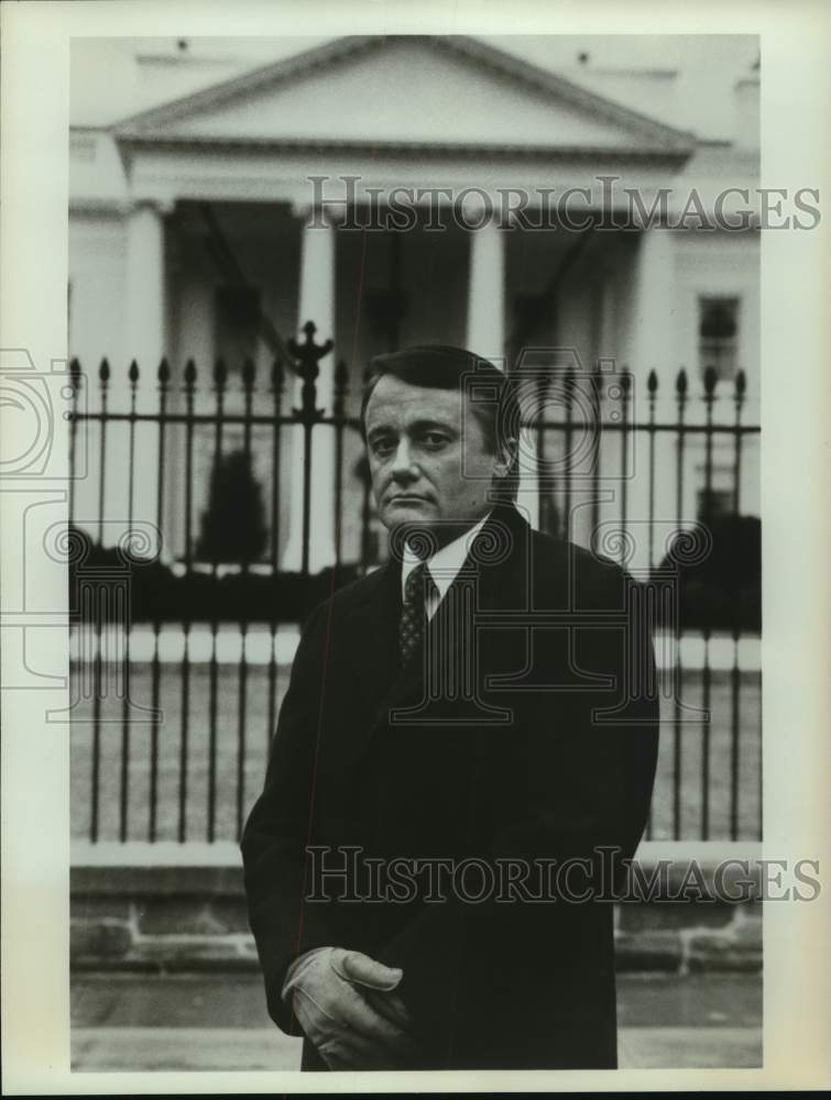 Press Photo Robert Vaughn, American stage, film and television actor. - Historic Images