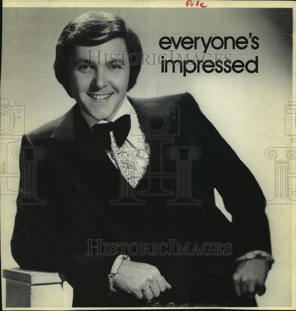 Press Photo Comedian Fred Travalena - Historic Images