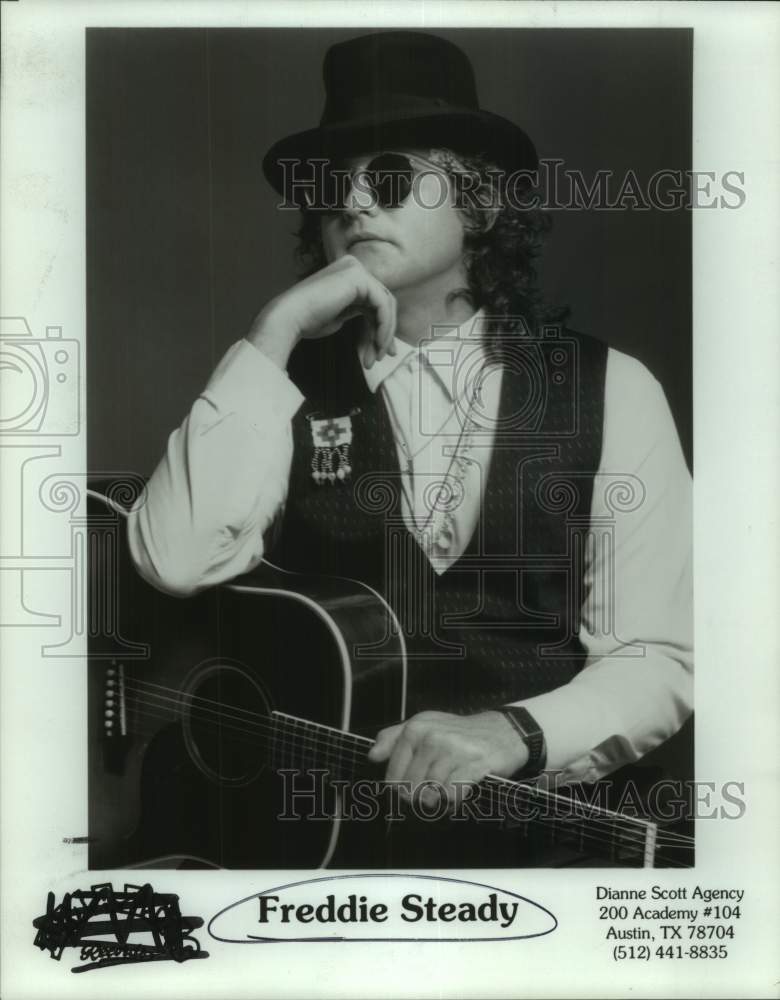 2001 Press Photo Freddie Steady, country singer and musician from Austin, Texas. - Historic Images