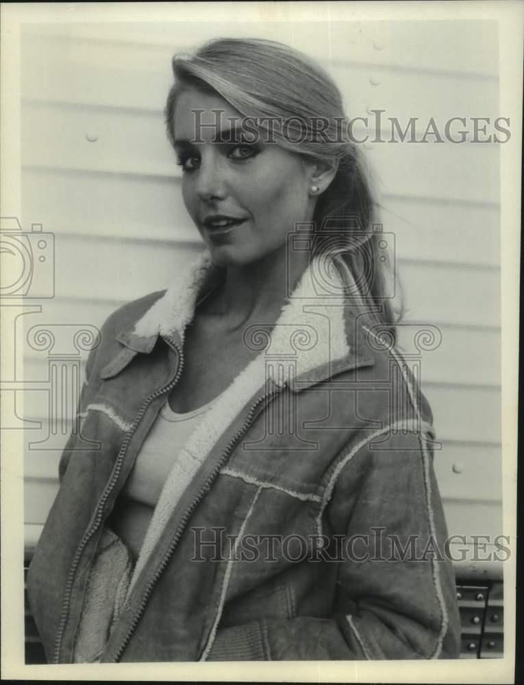 Press Photo Actress Heather Thomas - Historic Images