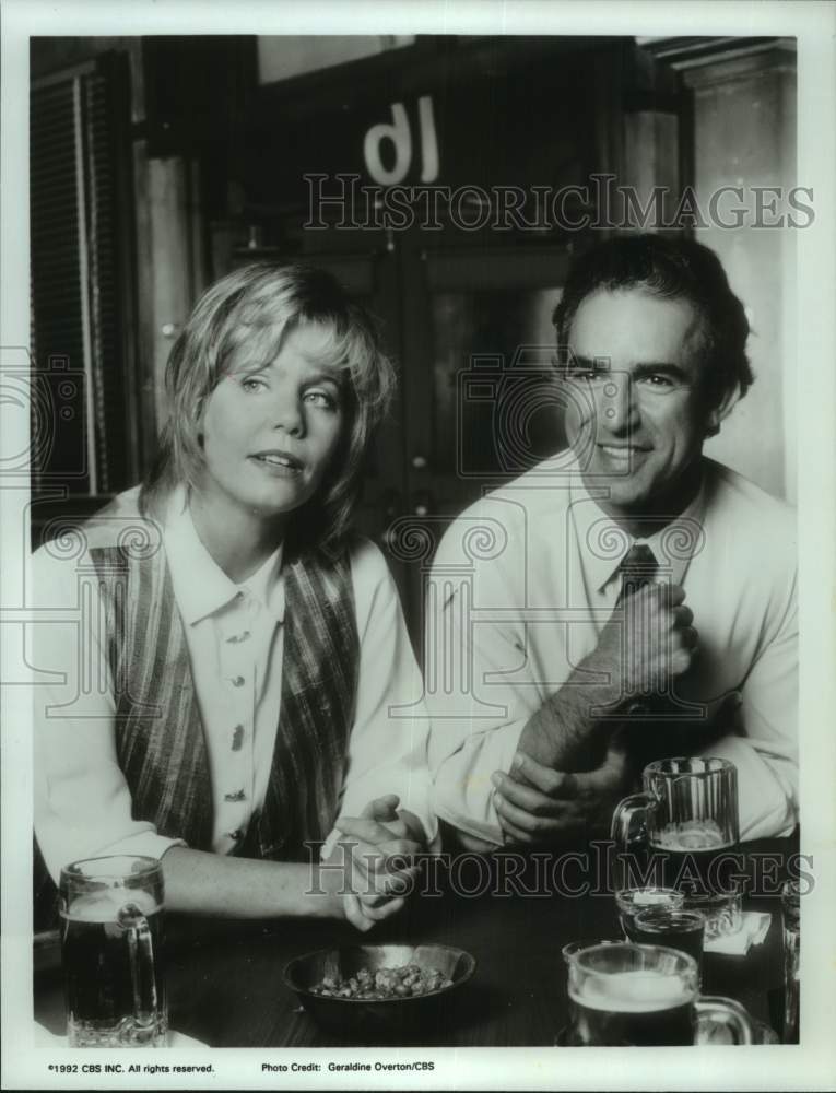 1992 Actors Susan Dey & Jay Thomas in CBS Series "Love & War" - Historic Images