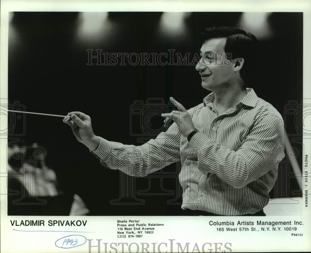 1993 Press Photo Vladimir Spivakov, violinist and conductor of Moscow Virtuosi. - Historic Images