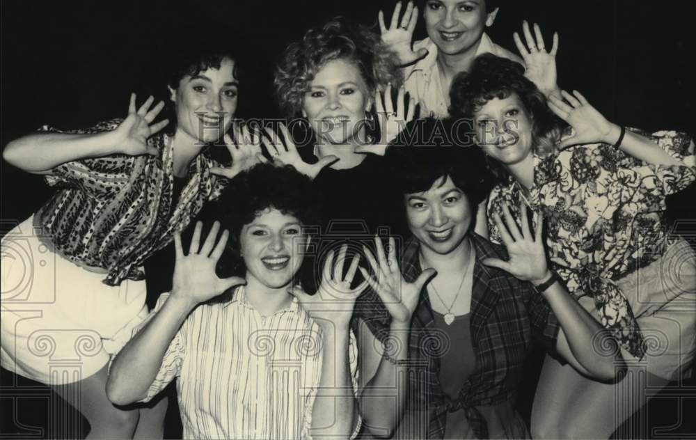 1988 Press Photo Members of San Antonio Little Theater in 42nd Street Salt. - Historic Images