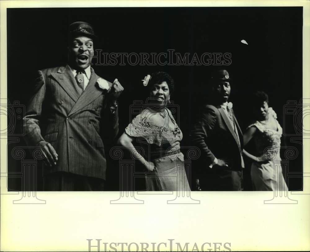 1984 Press Photo Members of San Antonio Little Theater in Ain&#39;t Misbehavin&#39;. - Historic Images