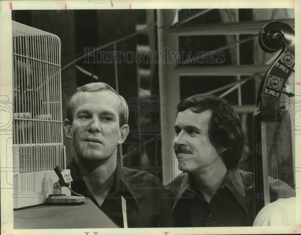 1979 Press Photo Entertainers Tom &amp; Dick Smothers - Historic Images