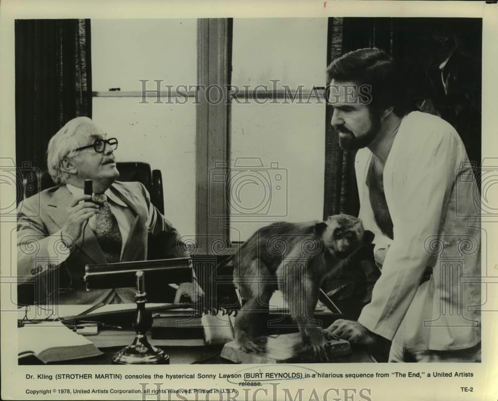1978 Press Photo Actors Strother Martin & Burt Reynolds in Film "The End" - Historic Images