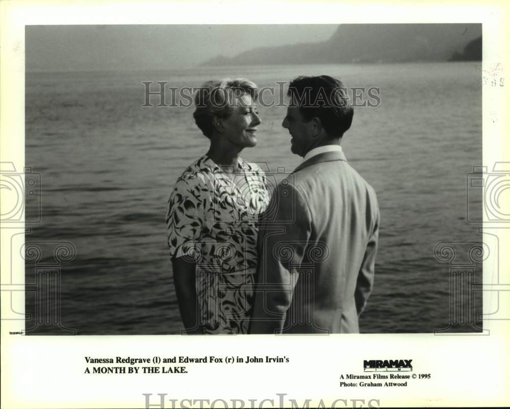 1995 Press Photo Actors Vanessa Redgrave &amp; Edward Fox in &quot;A Month By the Lake&quot; - Historic Images