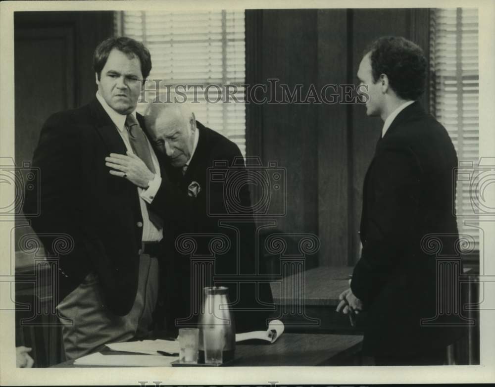 Press Photo Three Actors Perform Courtroom Scene - Historic Images