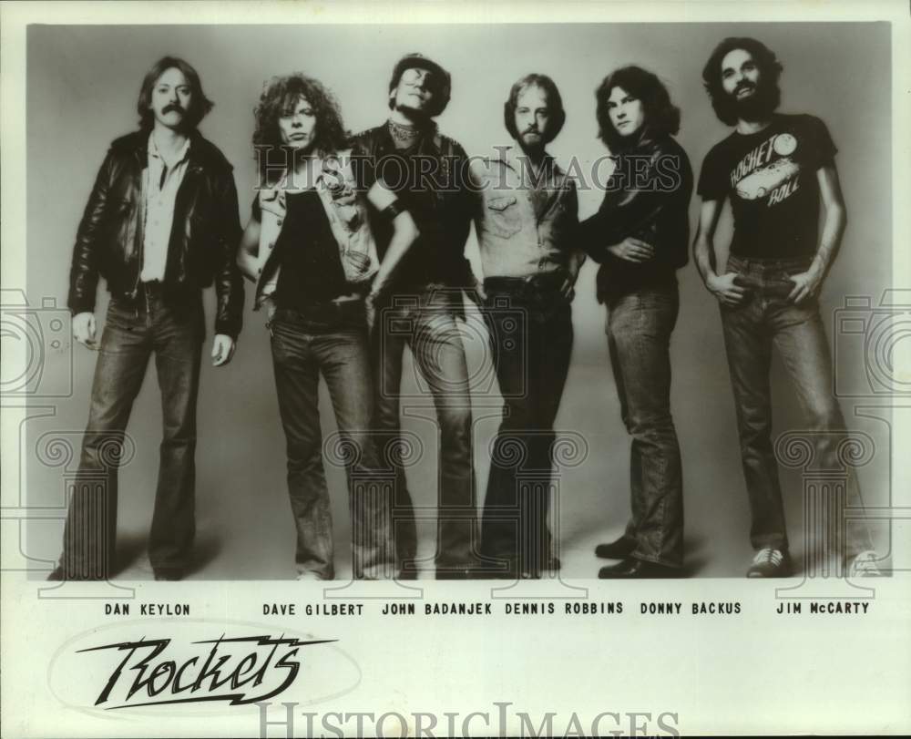 Press Photo Music Group Rockets - Historic Images